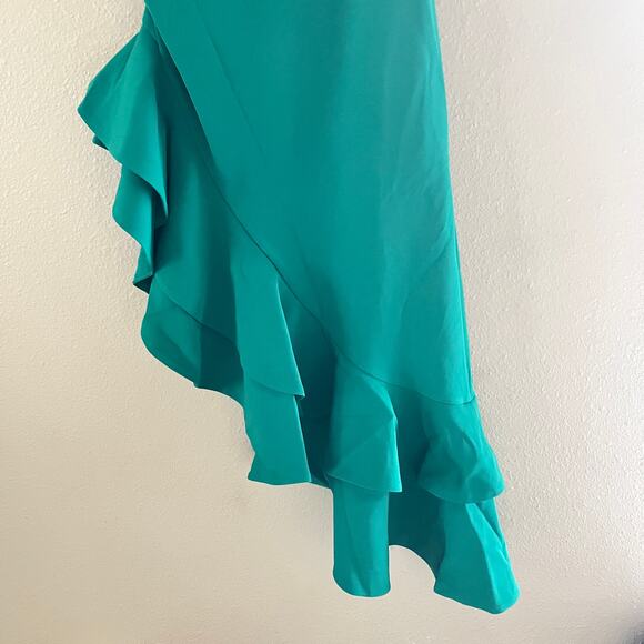NEW Revolve x Lovers + Friends Evergreen Ruffled dress in Jewel Green - Picture 11 of 11